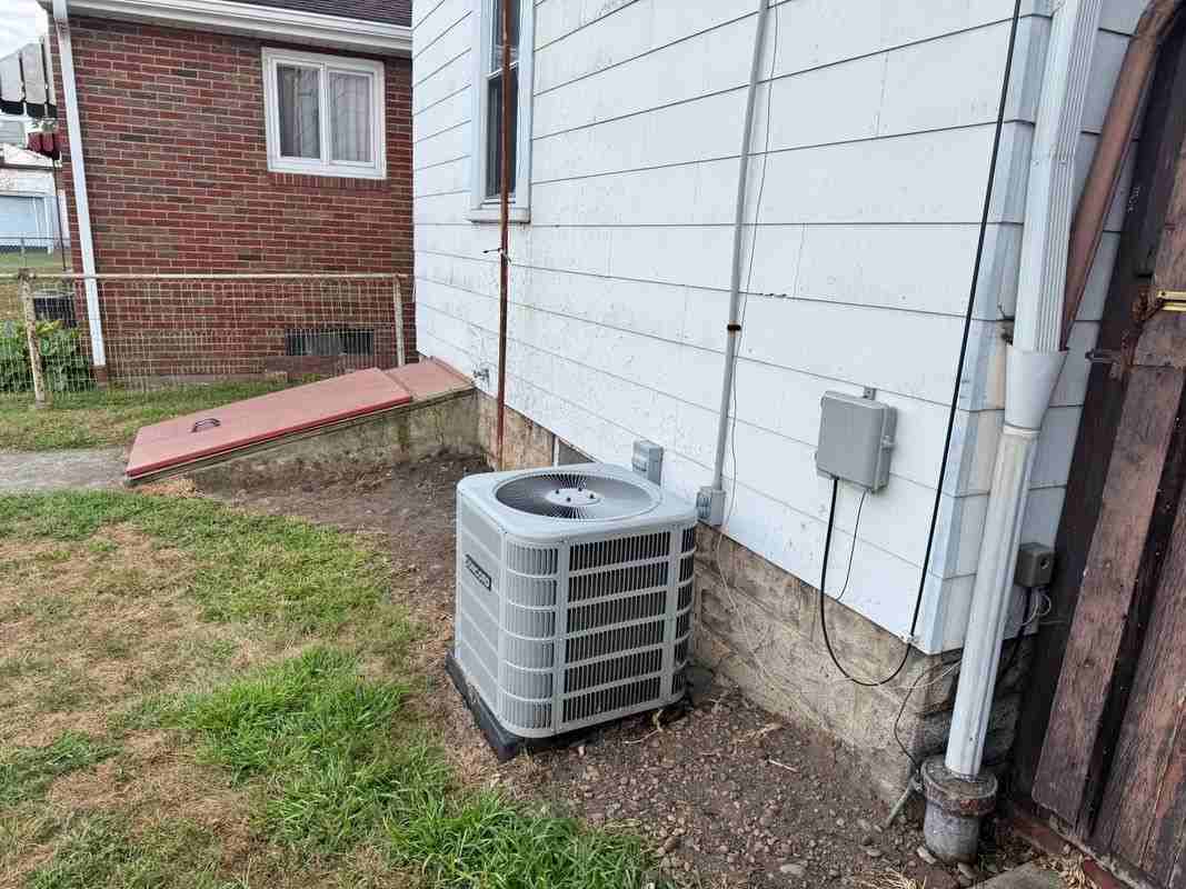 1234 3rd Ave - Photo 3 of 12