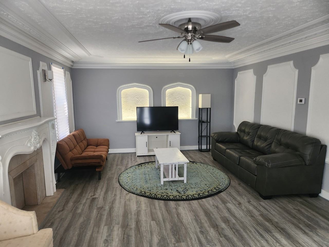 4288 W Jefferson Ave #NA - Photo 2 of 24