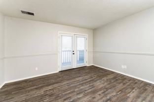 1500 Oxford Pl #23 - Photo 1 of 1