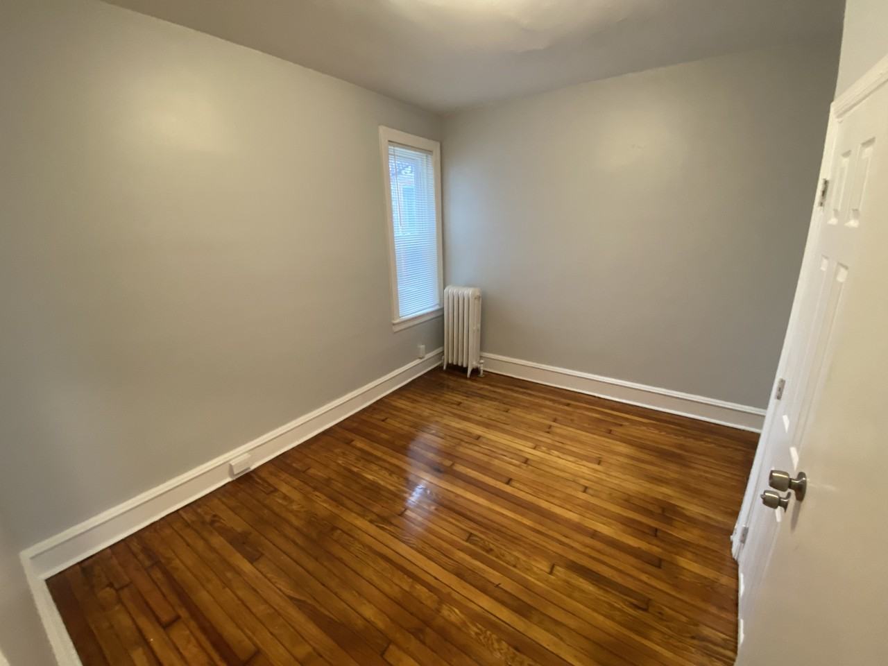 1611 Woodlynne Ave - Photo 2 of 12