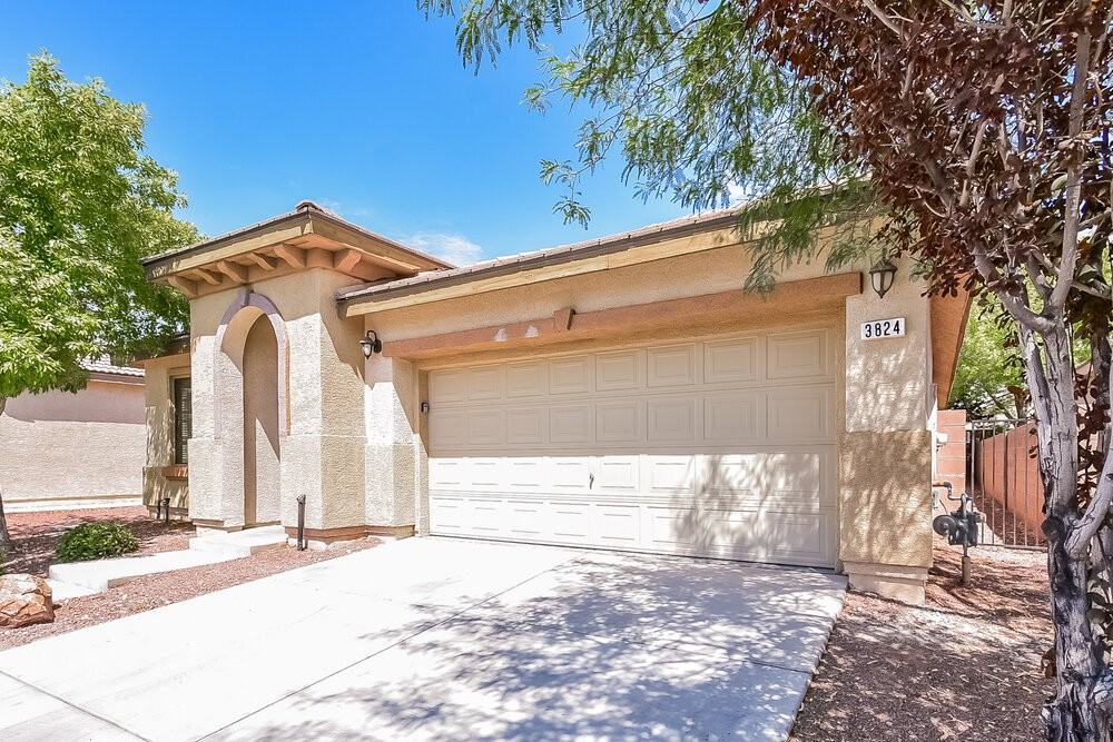 3824 Helens Pouroff Ave - Photo 3 of 16