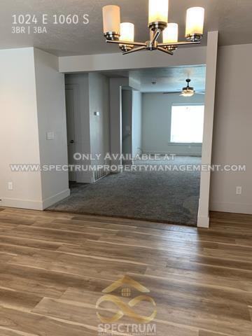 1024 E 1060 S - Photo 3 of 21