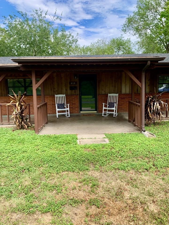 618 W Marjory Ave #NA - Photo 3 of 27