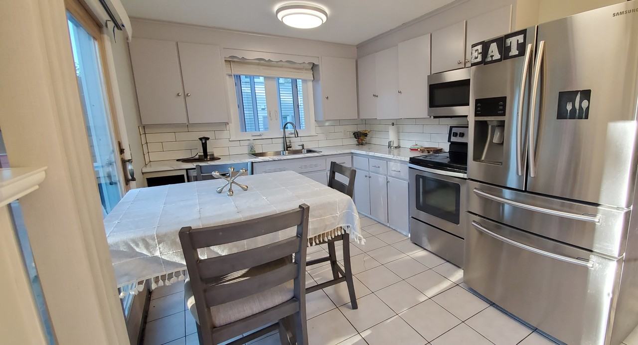 15 Suffolk St #15-1-2 - Photo 3 of 11