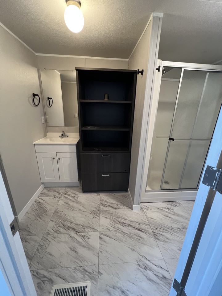 49 Paradise Ave #NA - Photo 6 of 11