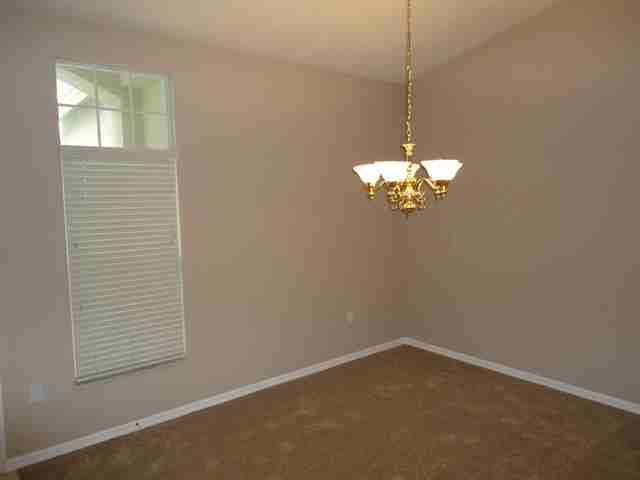 14705 Heronglen Dr - Photo 3 of 18