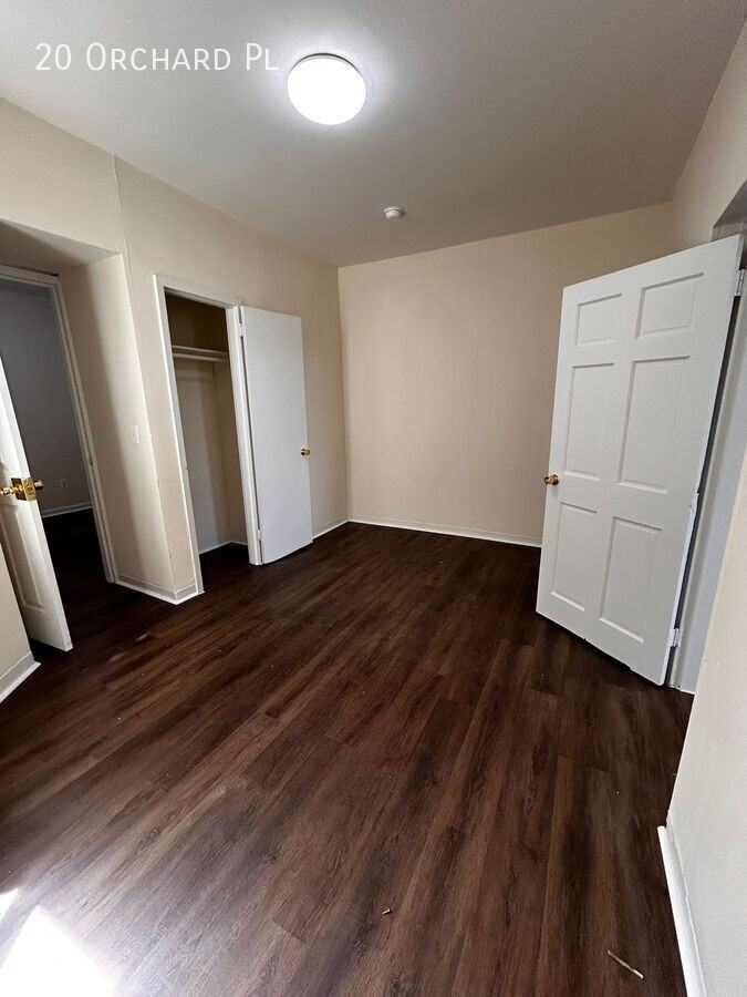 20 Orchard Pl - Photo 7 of 9