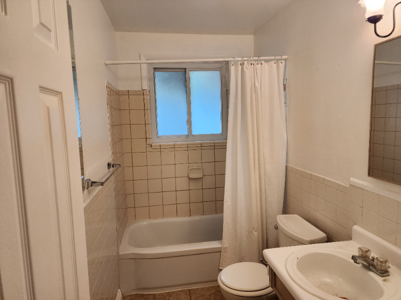 7618 Umatilla St - Photo 7 of 10