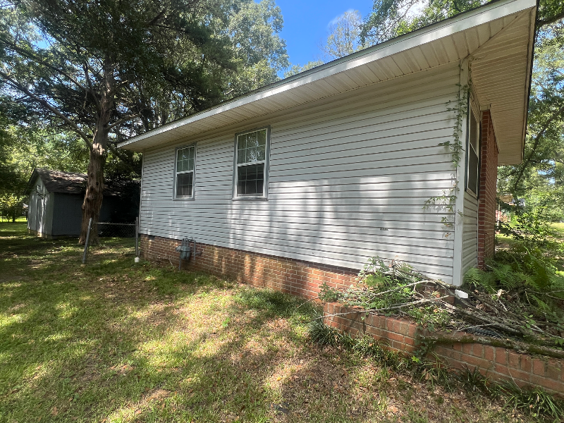 3141 Oak Forest Dr - Photo 3 of 15