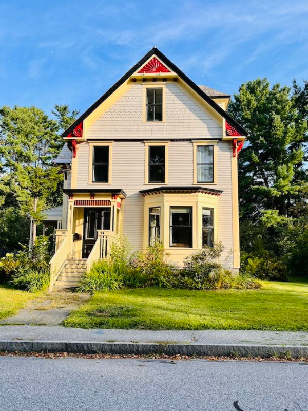 10 Abbott St - Photo 2 of 6