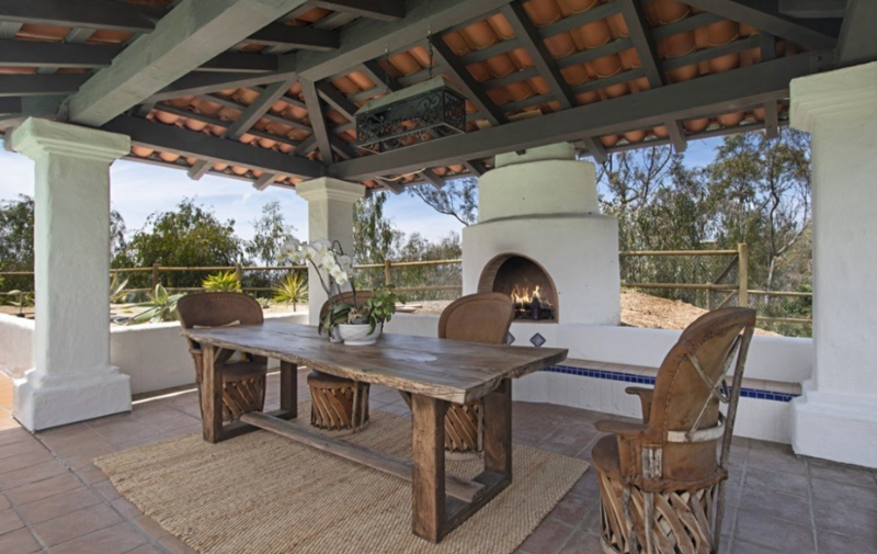 991 Lomas Santa Fe Dr - Photo 2 of 13