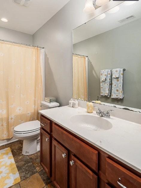 704 Arbor Drive - Photo 2 of 9