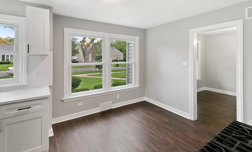 5071 Hatchett Drive - Photo 3 of 5