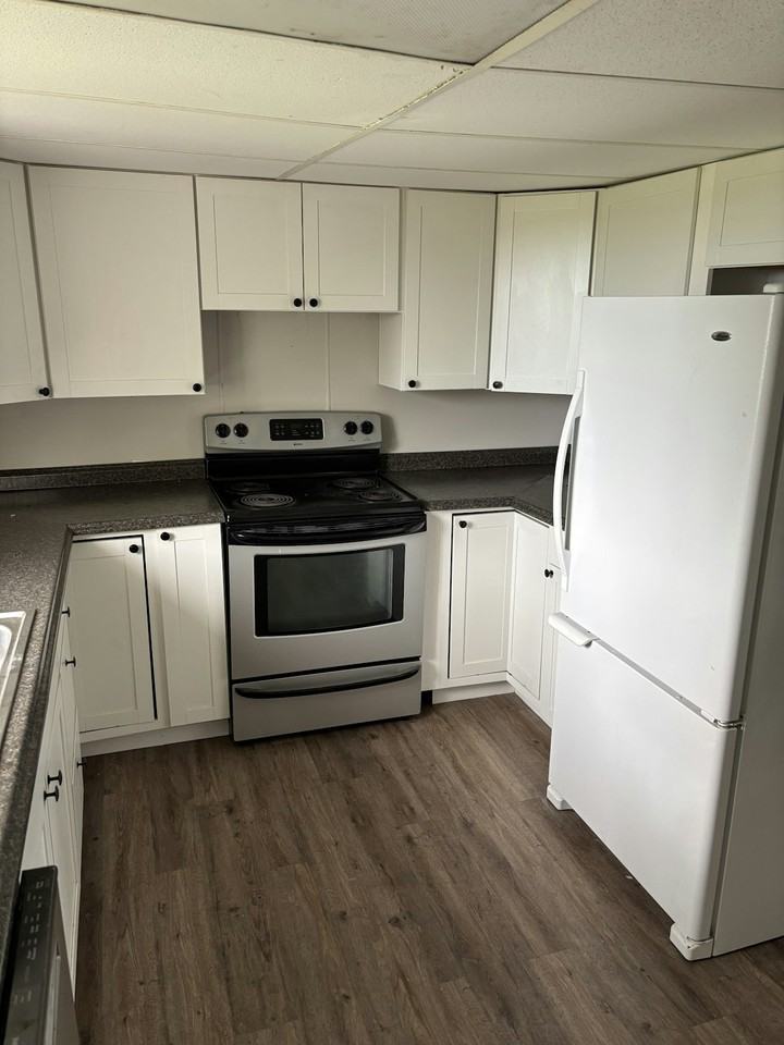 4215 Pearsall Road, Unit 3 - Photo 2 of 8