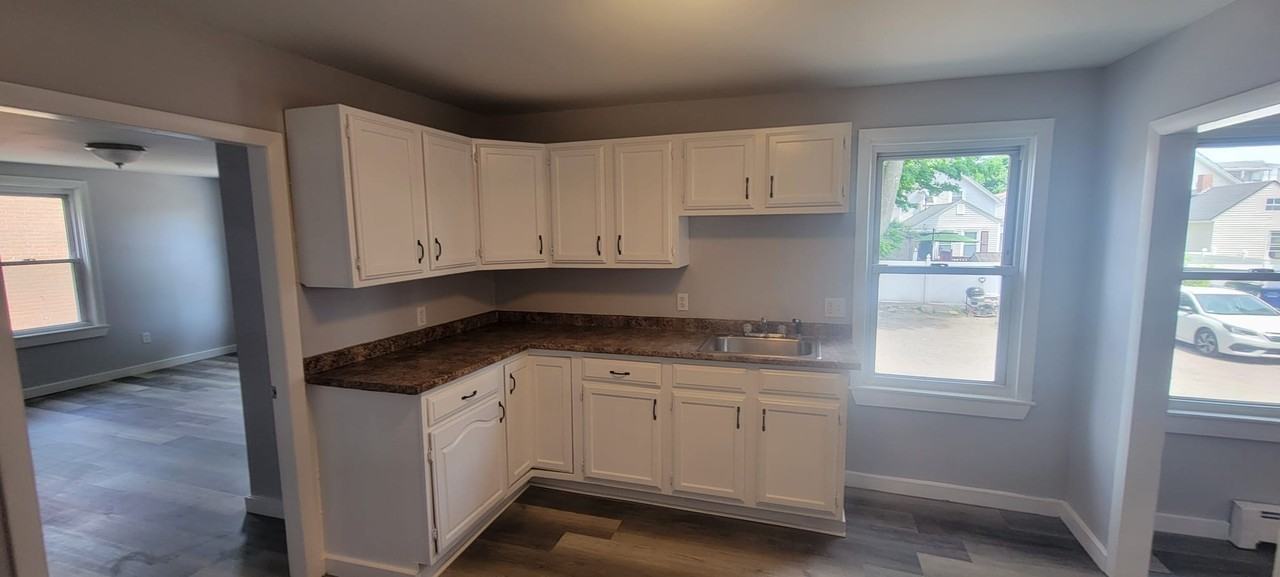 29 Pleasant Pl - Photo 2 of 10