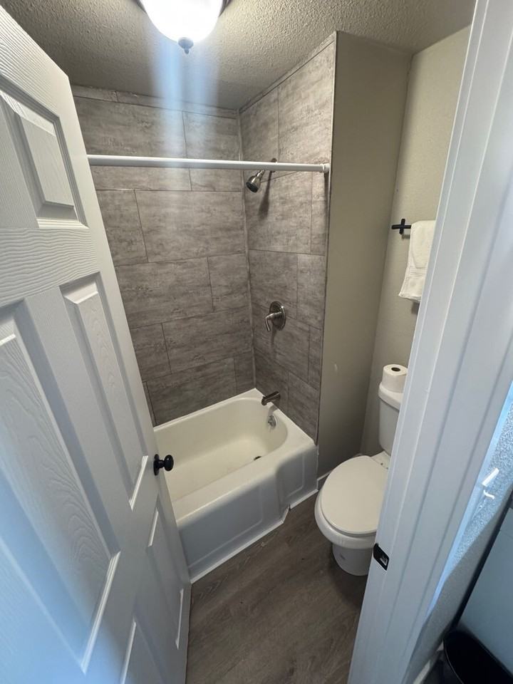 1101 9th Street - Photo 2 of 11