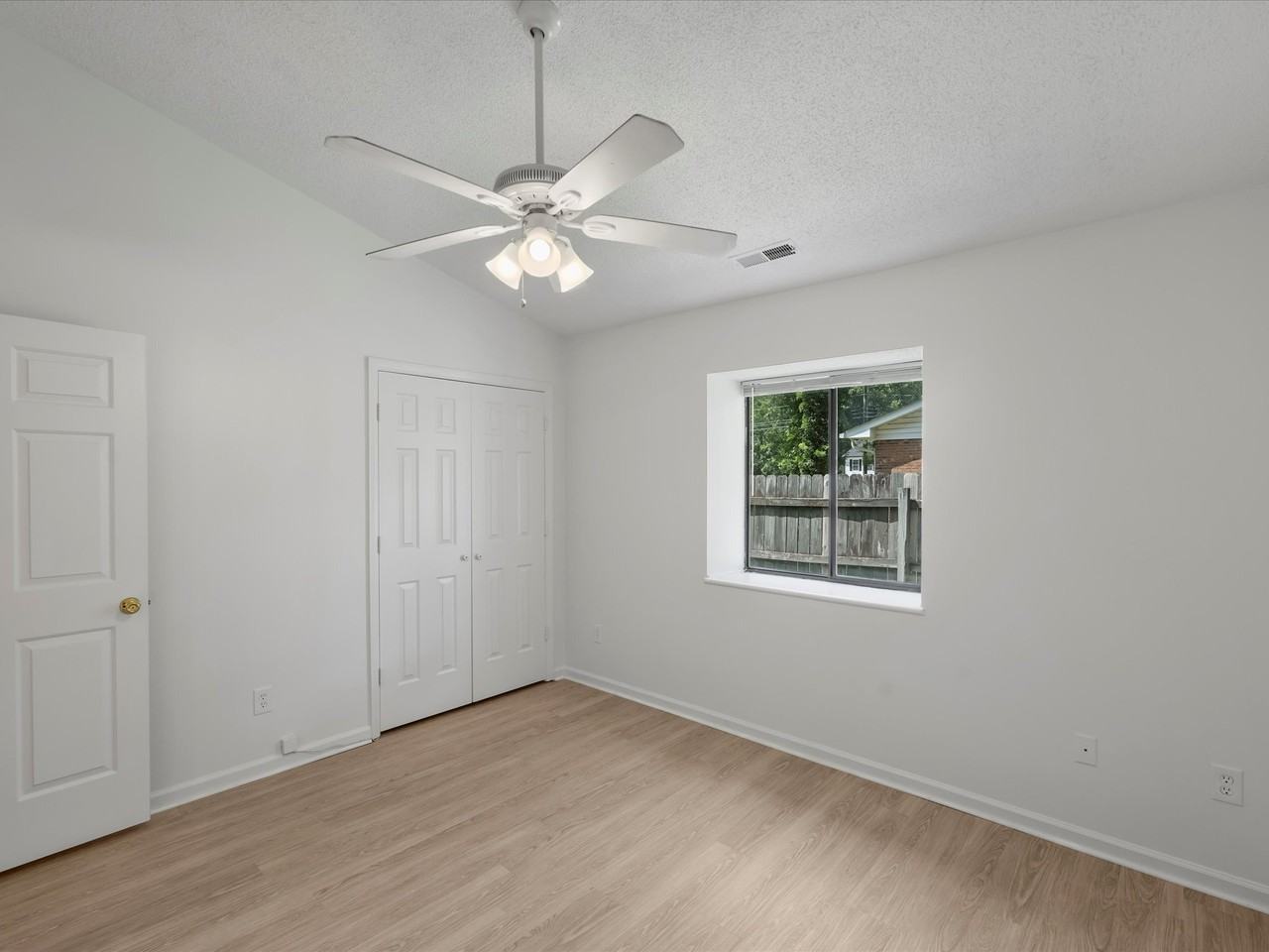 4306 Tantilla Cres - Photo 6 of 18