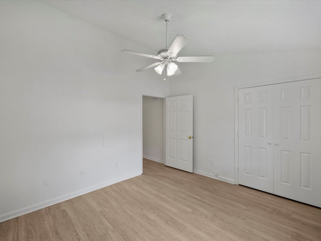 4306 Tantilla Cres - Photo 7 of 18