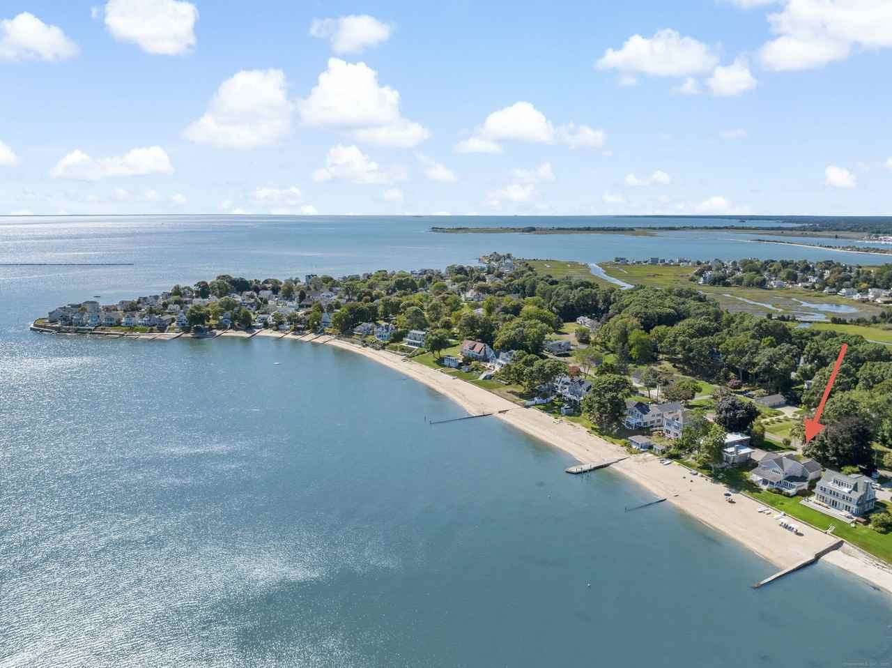 43 Shore Rd - Photo 3 of 32