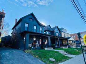 King Ave 225-229 NCR - Photo 1 of 1