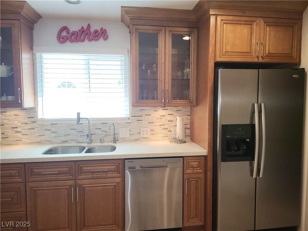 7180 Polaris Ave - Photo 7 of 23