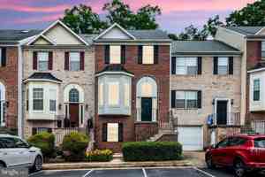 featured image of 506 Ben Neuis Pl