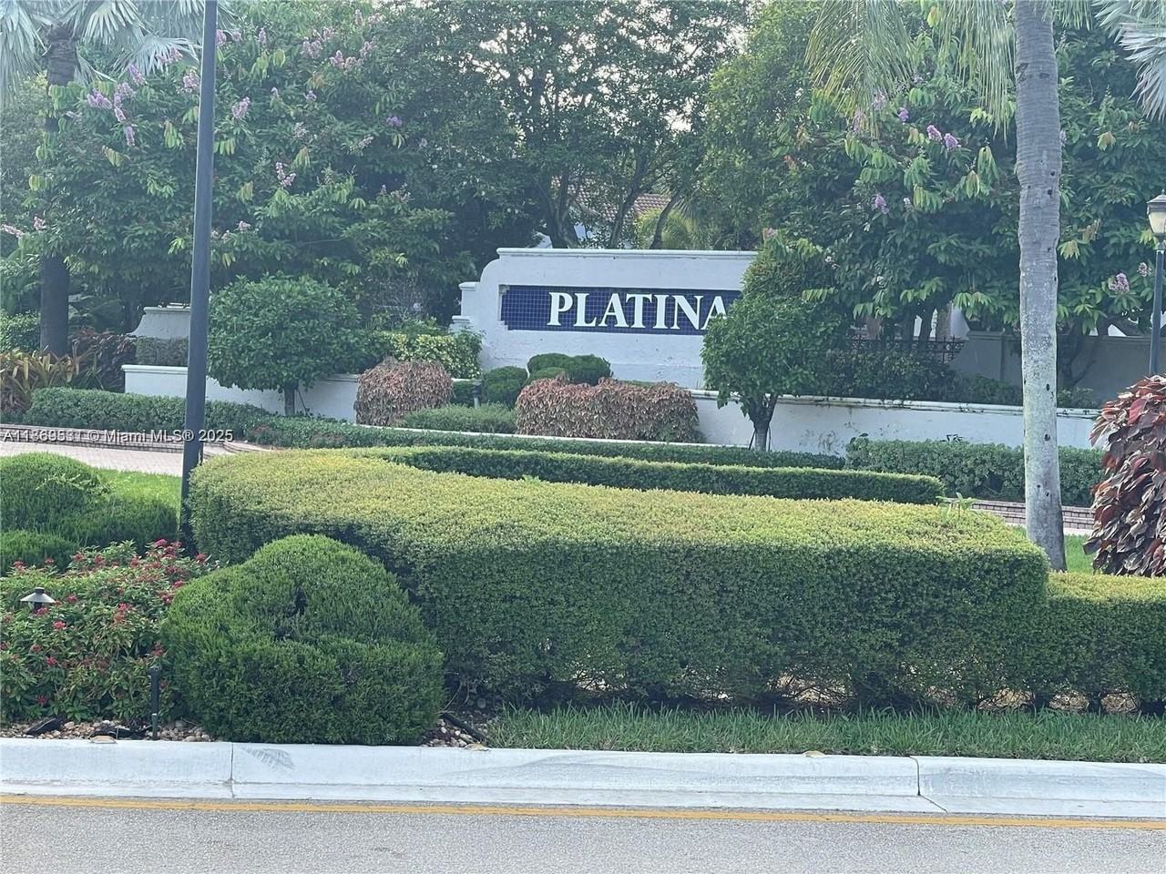 5133 Brisata Cir #L - Photo 2 of 43