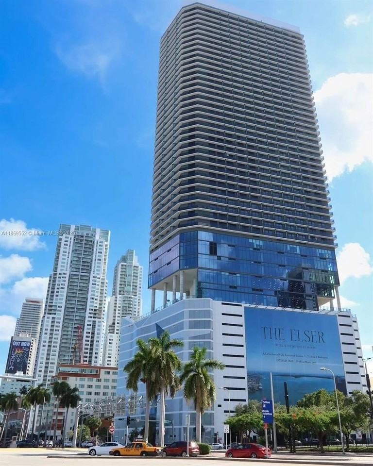 398 S NE 5th st #4605 - Photo 3 of 17