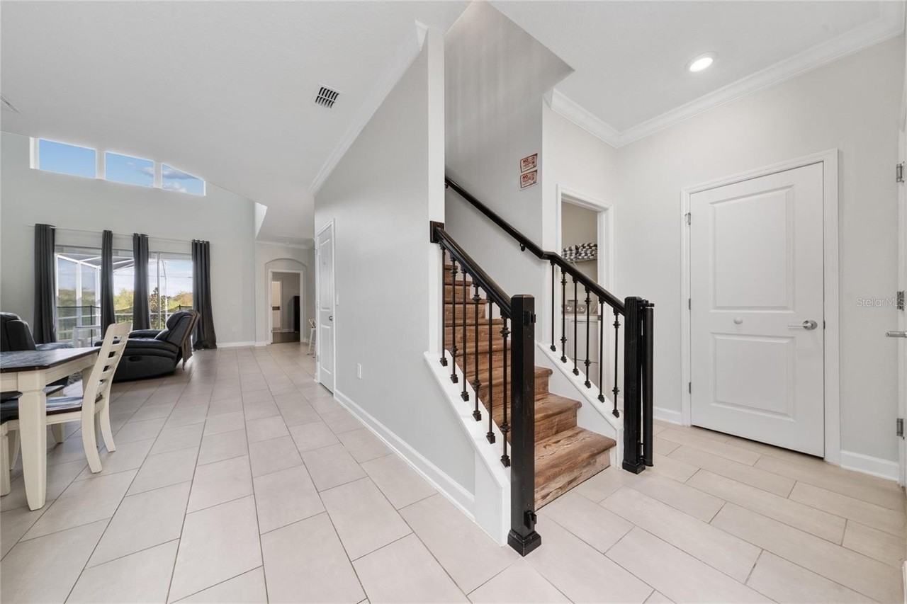 8973 Play Through Dr - Photo 4 of 29