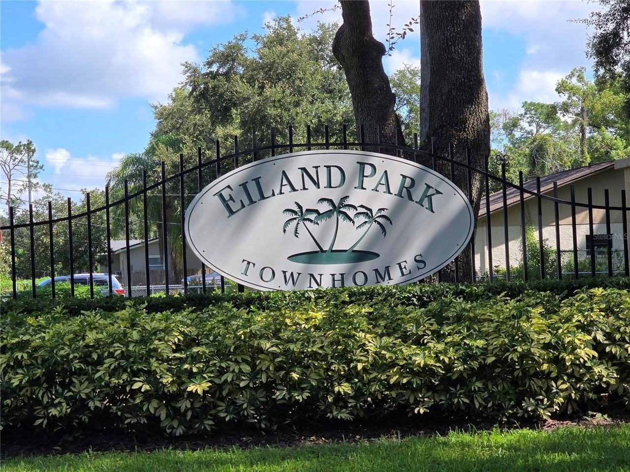 6262 Maisie Rd - Photo 2 of 19