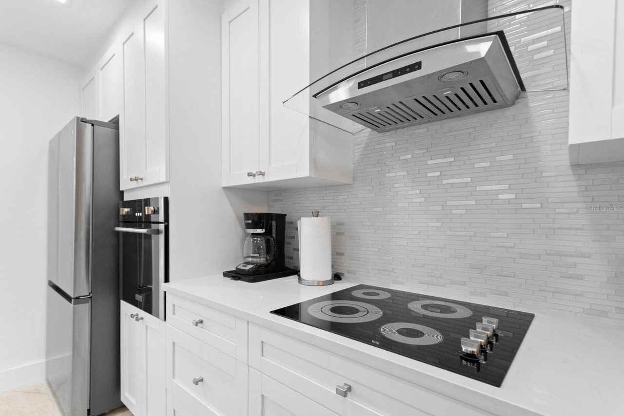 2460 Northside Drive #1406 - Photo 5 of 27