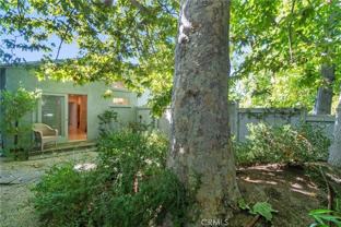 820 Opal St - Photo 1 of 1