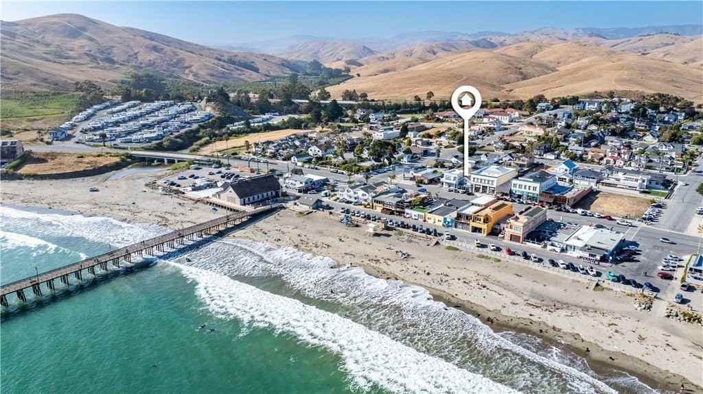 158 N Ocean Ave - Photo 2 of 35