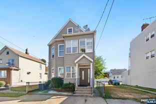 171 Wallington Ave 1st Fl - Photo 1 of 1