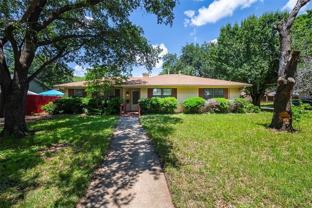 437 Summit Dr - Photo 1 of 1
