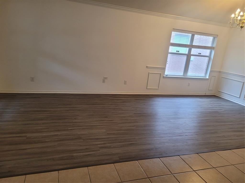 443 Sonoma Dr - Photo 3 of 19