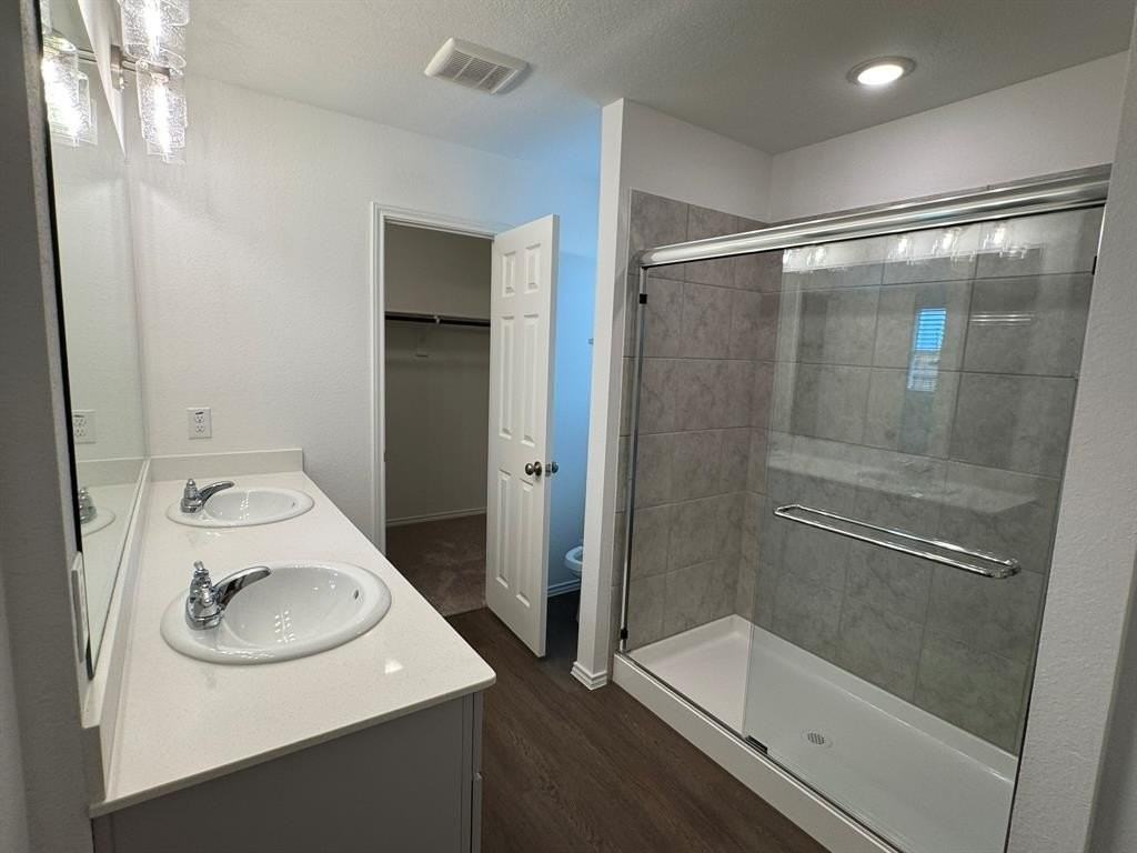 16113 Isles Dr - Photo 7 of 16