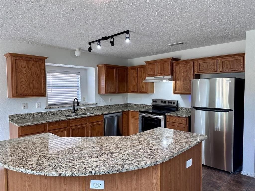 1607 Powder Horn Ln - Photo 4 of 19