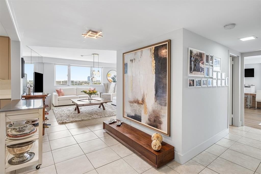 3000 Holiday Dr #1605 - Photo 3 of 41