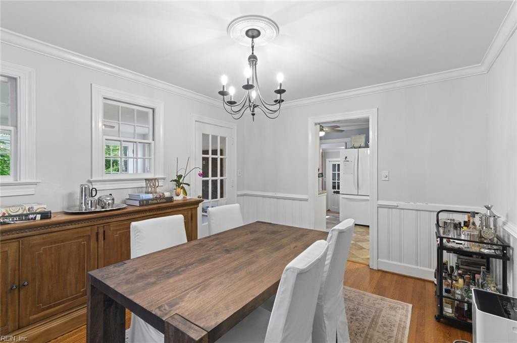 21 Brandon Rd - Photo 4 of 24