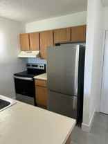 2401 Riverside Dr #210B - Photo 1 of 1