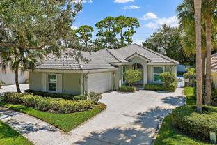 188 S Hampton Dr - Photo 1 of 1