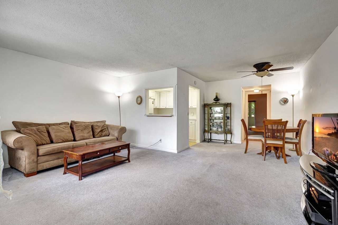 130 Cambridge F - Photo 7 of 29