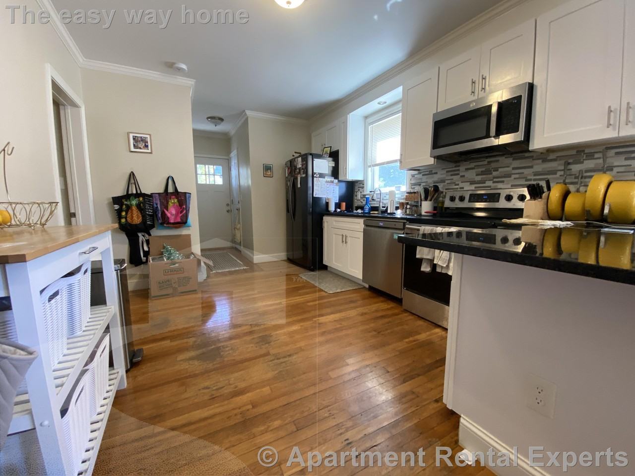 22 Rice St #1 - Photo 2 of 28
