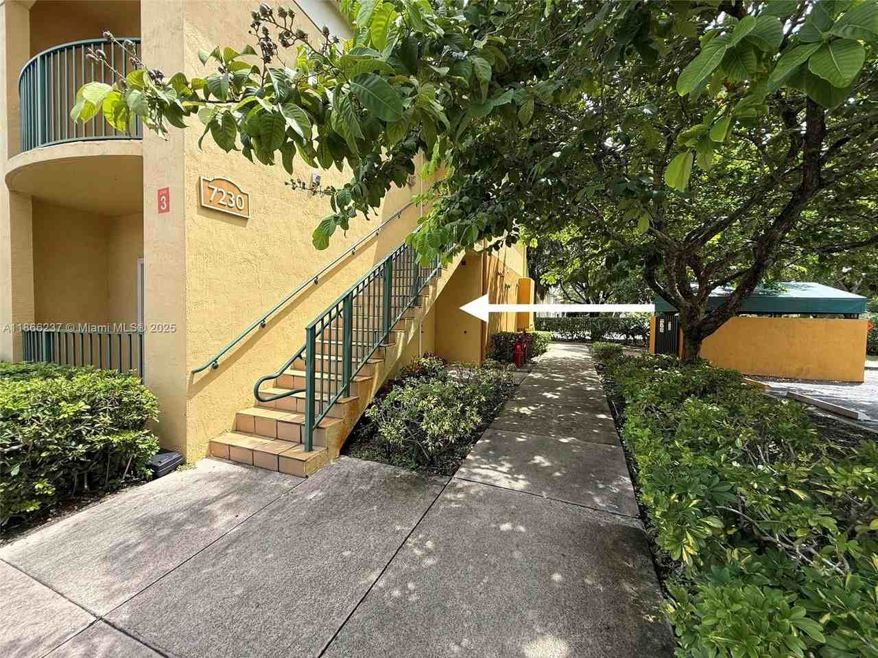 7230 Nw 114th Ave ##102 - Photo 2 of 34