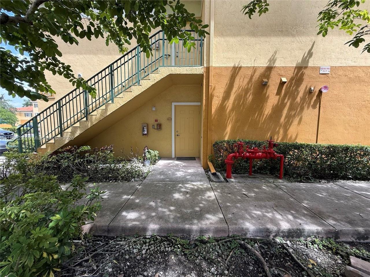 7230 Nw 114th Ave ##102 - Photo 3 of 34