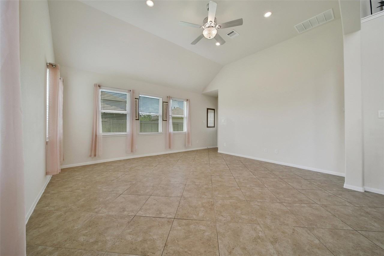 18616 Birch Orchard Ct - Photo 7 of 17