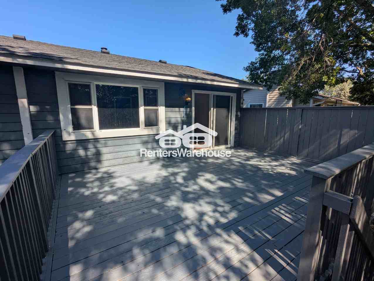 1120 Westbury Cir - Photo 3 of 39