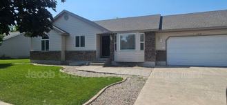 3314 E Woodside Dr - Photo 1 of 1