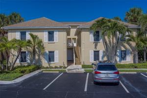 featured image of 2250 Gulf Blvd #B2